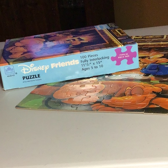 2 🧩🧩100 piece Disney Friends puzzles. The collection of friends is new. - Picture 4 of 7